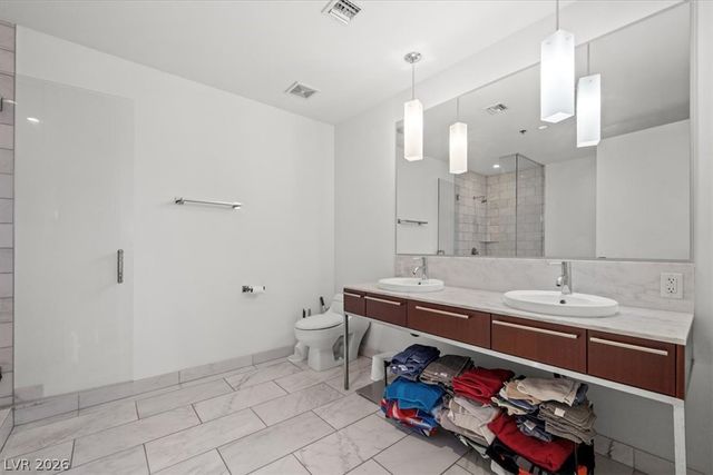 4471 Dean Martin Drive 505, Las Vegas, NV 89103