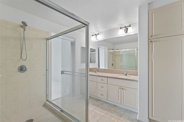 520 Lunalilo Home Road 7218, Honolulu, HI 96825