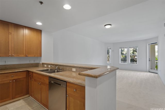 520 Lunalilo Home Road 7218, Honolulu, HI 96825