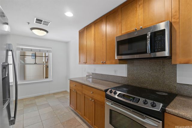 520 Lunalilo Home Road 7218, Honolulu, HI 96825