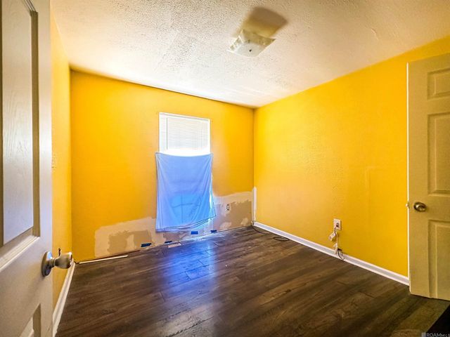 4907 Baker Blvd, Baker, LA 70714