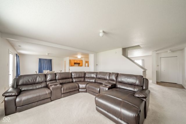 7631 Charlotte Drive, Ingalls, IN 46048