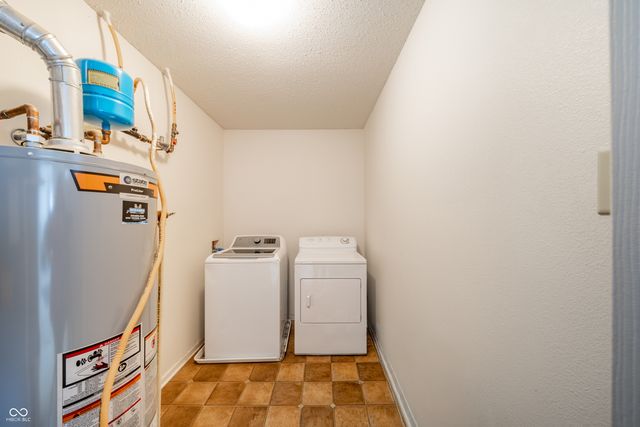 7631 Charlotte Drive, Ingalls, IN 46048