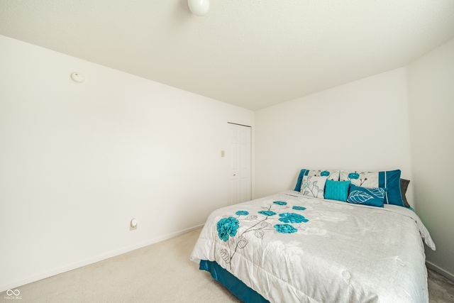 7631 Charlotte Drive, Ingalls, IN 46048