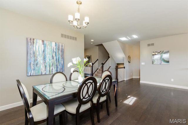 1 TBB Carver @ Sulphur Spring, Manchester, MO 63021