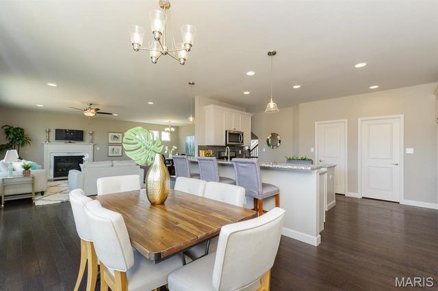1 TBB Carver @ Sulphur Spring, Manchester, MO 63021