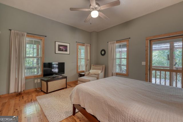 136 Honeybell Lane, Blairsville, GA 30512