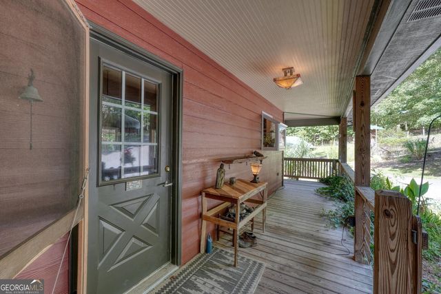 136 Honeybell Lane, Blairsville, GA 30512