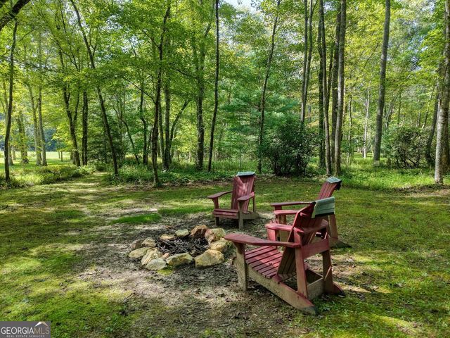 136 Honeybell Lane, Blairsville, GA 30512