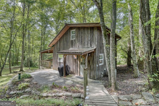 136 Honeybell Lane, Blairsville, GA 30512