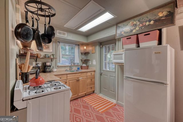 136 Honeybell Lane, Blairsville, GA 30512