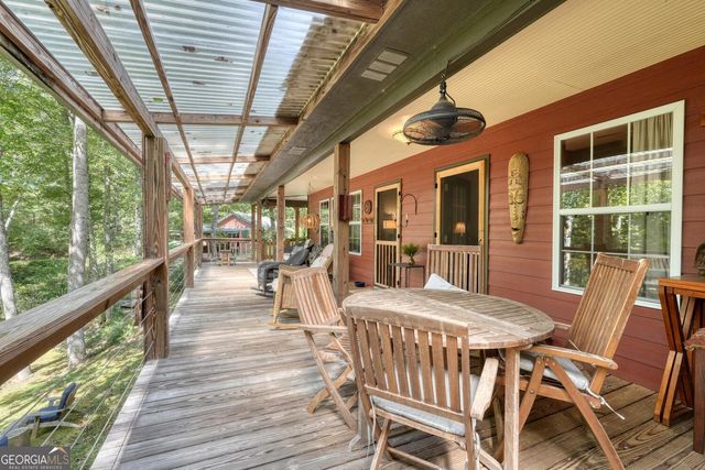 136 Honeybell Lane, Blairsville, GA 30512