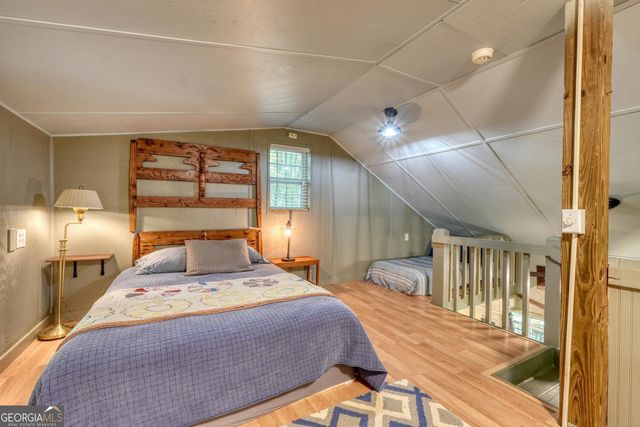 136 Honeybell Lane, Blairsville, GA 30512