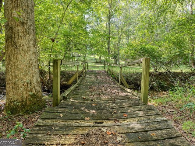 136 Honeybell Lane, Blairsville, GA 30512