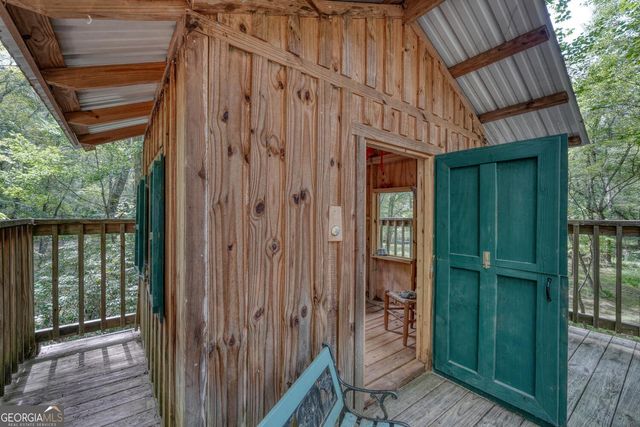136 Honeybell Lane, Blairsville, GA 30512