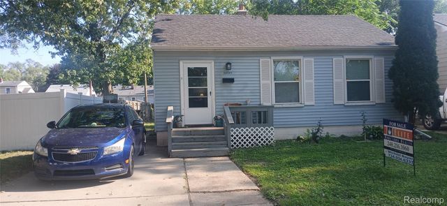 26241 Annapolis Street, Dearborn Heights, MI 48125
