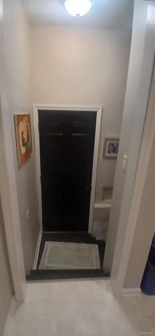 26241 Annapolis Street, Dearborn Heights, MI 48125
