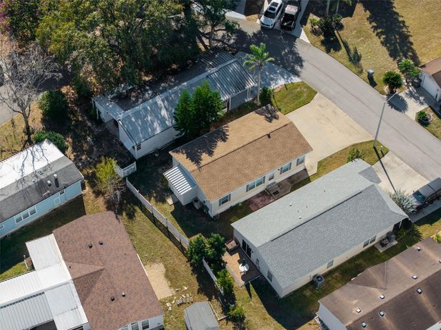 50989 HIGHWAY 27 204, Davenport, FL 33897