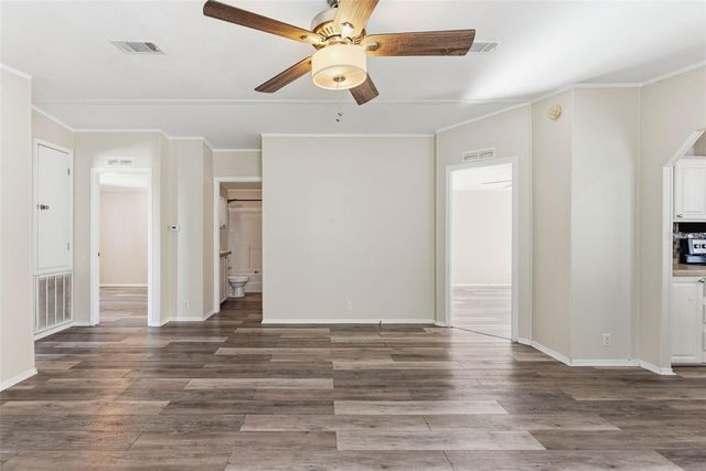 50989 HIGHWAY 27 204, Davenport, FL 33897