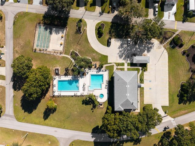 50989 HIGHWAY 27 204, Davenport, FL 33897