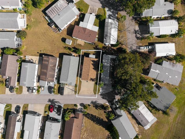 50989 HIGHWAY 27 204, Davenport, FL 33897