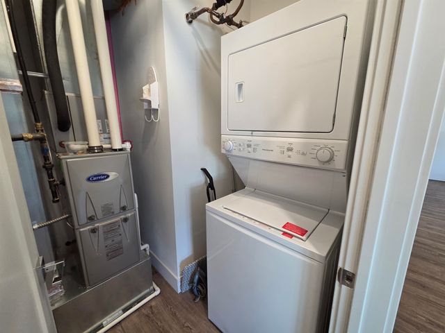 914 E Front Street 12, Traverse City, MI 49686