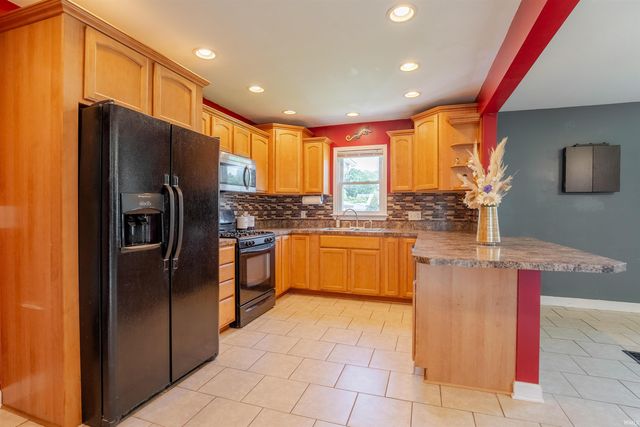 2153 Adams Avenue, Evansville, IN 47714