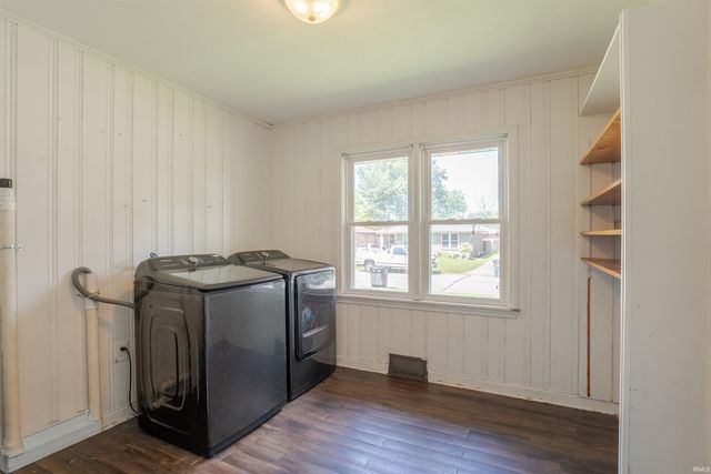 2153 Adams Avenue, Evansville, IN 47714