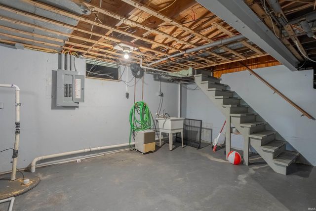 2153 Adams Avenue, Evansville, IN 47714