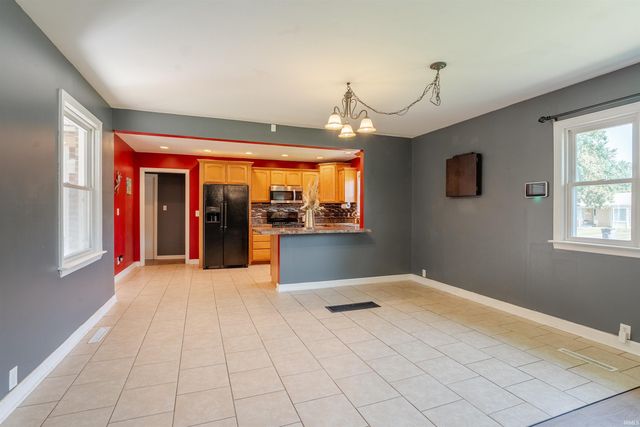 2153 Adams Avenue, Evansville, IN 47714