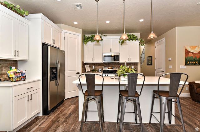 1622 W CANYON TREE DR, St. George, UT 84770