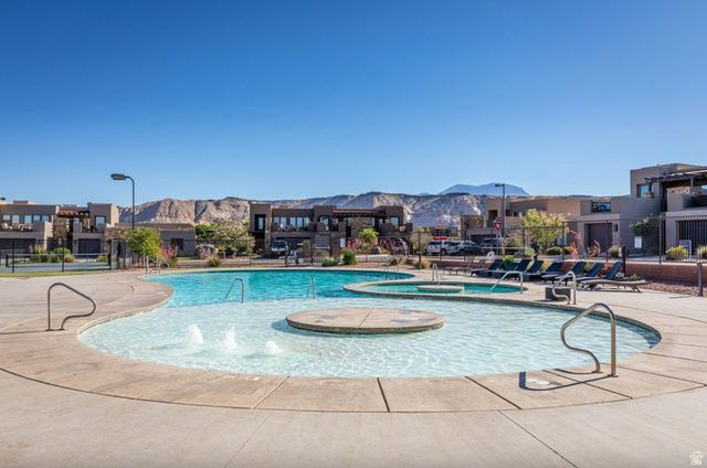 1622 W CANYON TREE DR, St. George, UT 84770