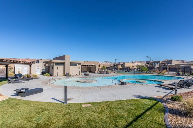 1622 W CANYON TREE DR, St. George, UT 84770