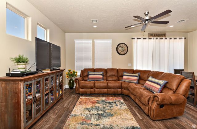 1622 W CANYON TREE DR, St. George, UT 84770