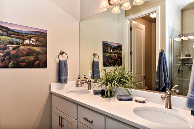 1622 W CANYON TREE DR, St. George, UT 84770