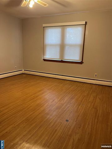 671 Chase Avenue, Lyndhurst, NJ 07071
