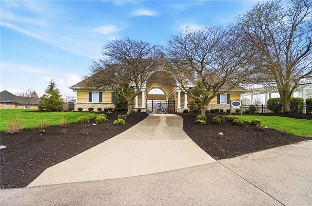 1800 Olde Haley Drive, Centerville, OH 45458