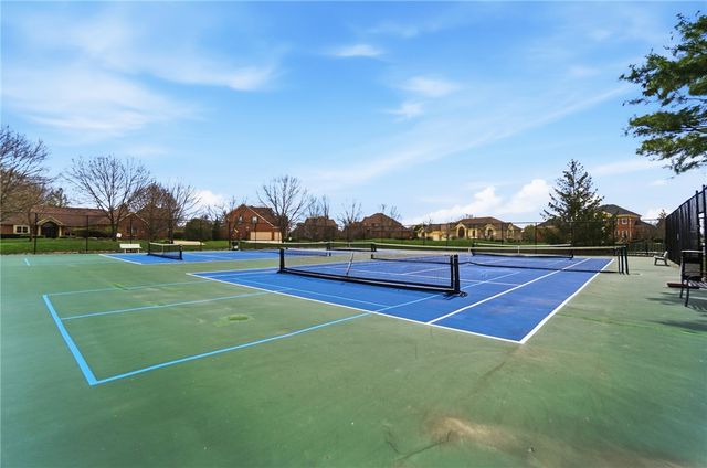 1800 Olde Haley Drive, Centerville, OH 45458