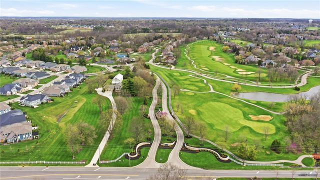 1800 Olde Haley Drive, Centerville, OH 45458