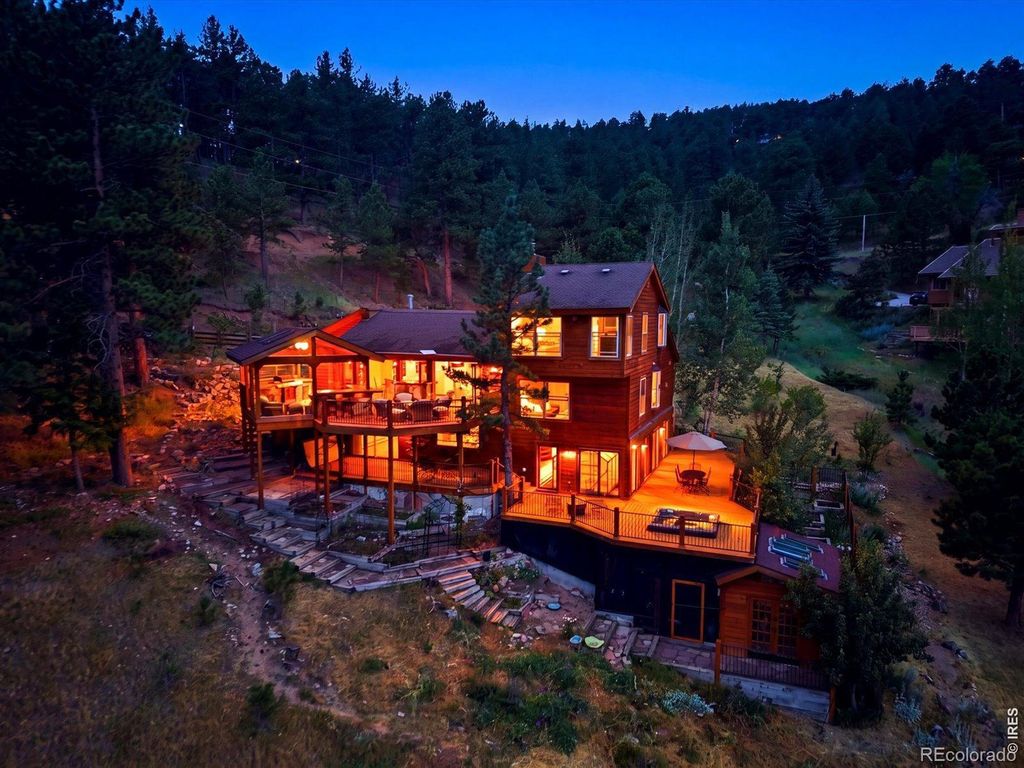 114 Balsam Lane, Boulder, CO 80304