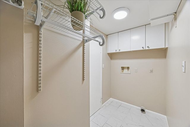 49 Briar Hollow Lane 505, Houston, TX 77027