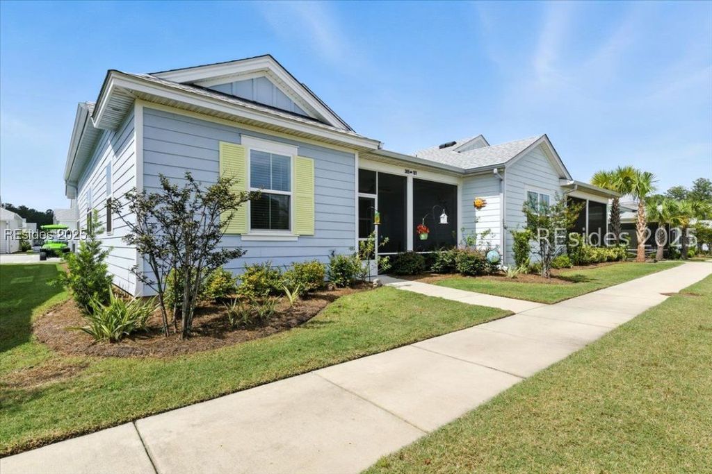 305 Caribbean Soul Avenue 101, Hardeeville, SC 29927