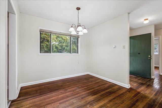 1601 DELMONT RD, Memphis, TN 38117