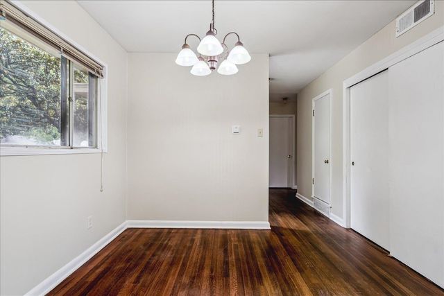 1601 DELMONT RD, Memphis, TN 38117