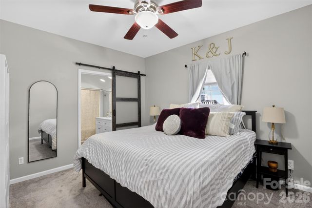 225 E End Avenue, Statesville, NC 28677