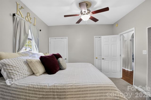 225 E End Avenue, Statesville, NC 28677