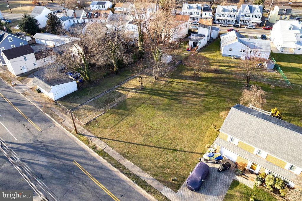 709 COLUMBUS RD, BURLINGTON, NJ 08016 — photo 5