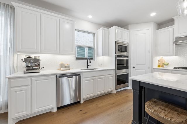 8471 Colburn, The Colony, TX 75056