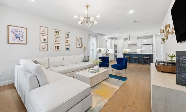 8471 Colburn, The Colony, TX 75056