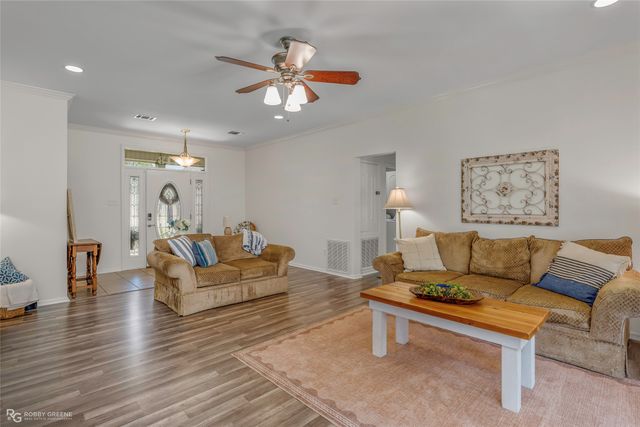 118 Pebble Beach Drive, Benton, LA 71006